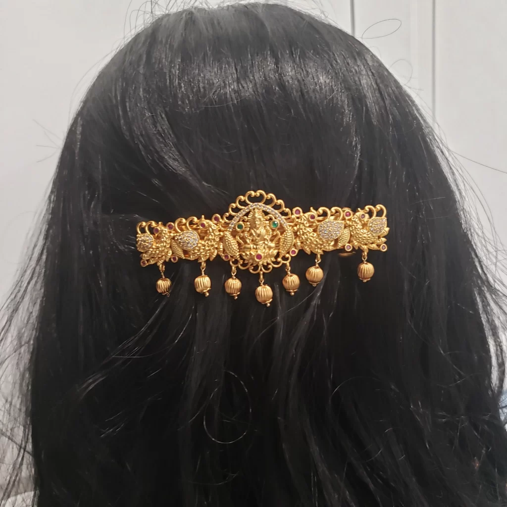 hair accessories for brides india